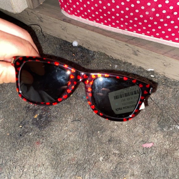 Saint Laurent sunglasses - Picture 7 of 8